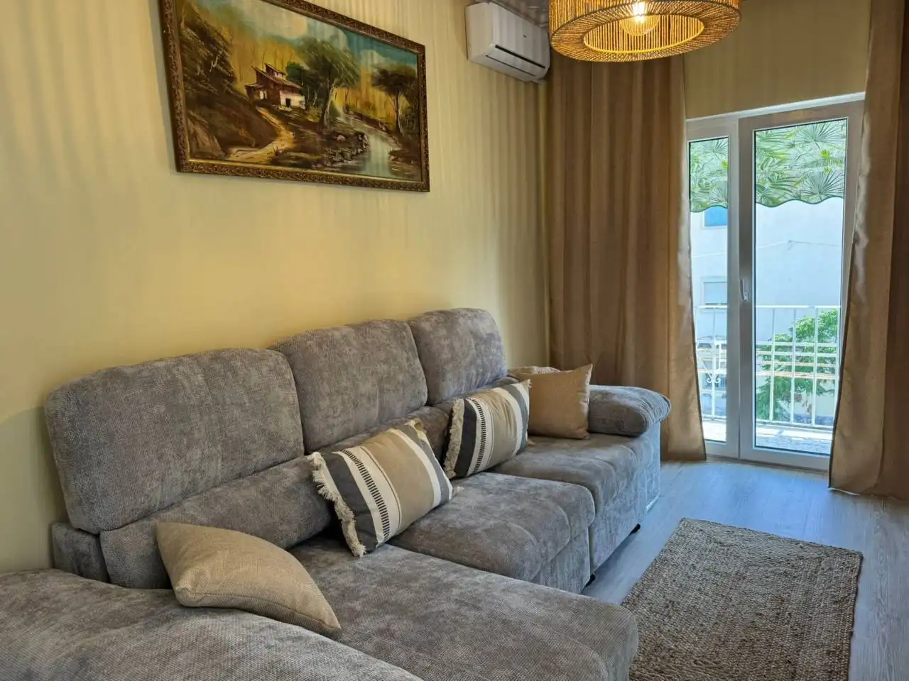 Sala de estar de Piso en venta en Alicante / Alacant con Aire acondicionado, Amueblado y Balcón
