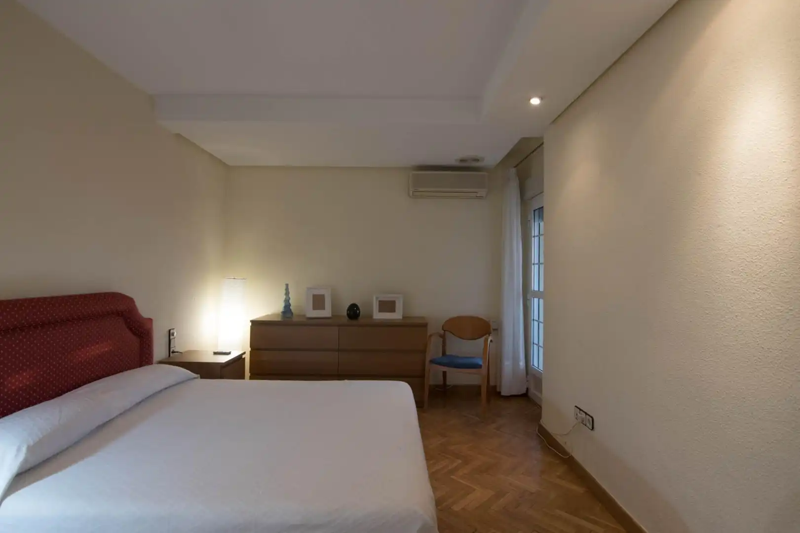Schlafzimmer von Wohnung zur Miete in Murcia mit Heizung, Parkett und Terrasse