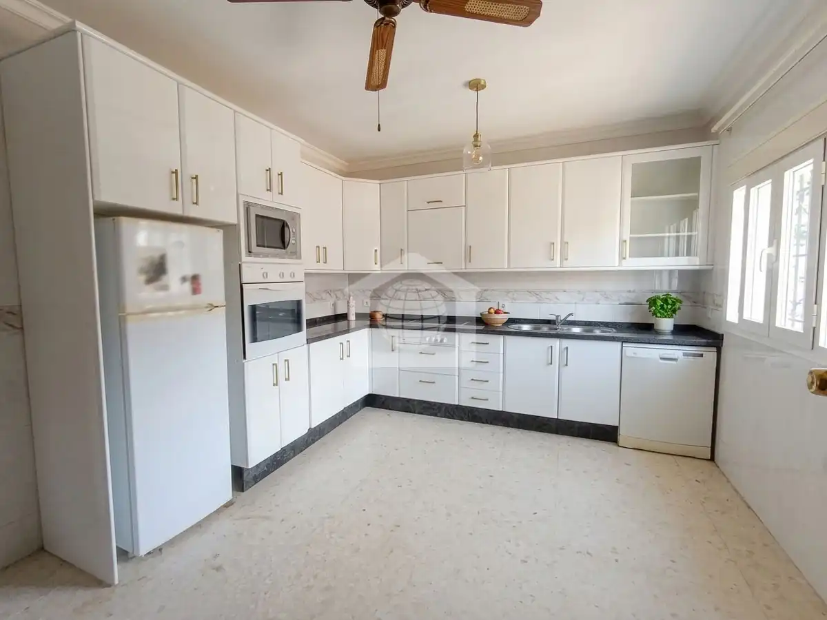 Cocina de Casa o chalet en venta en Rincón de la Victoria con Jardín privado y Terraza