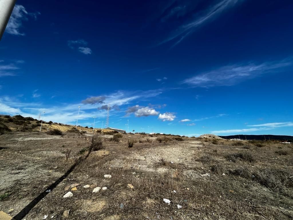 Industrial land for sale in San Roque