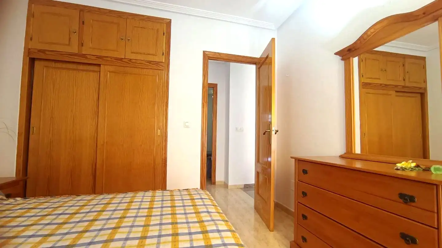 Dormitori de Dúplex en venda en San Pedro del Pinatar amb Aire condicionat, Terrassa i Moblat