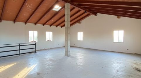 Casa con gran potencial y jardín en Sansoáin (Navarra)