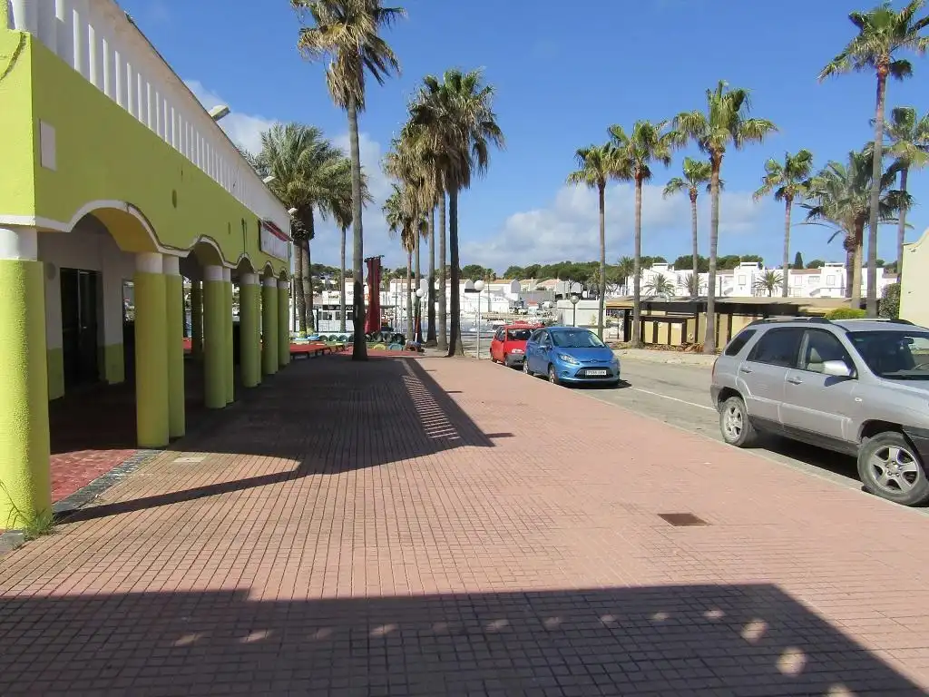 Vista exterior de Local en venda en Ciutadella de Menorca