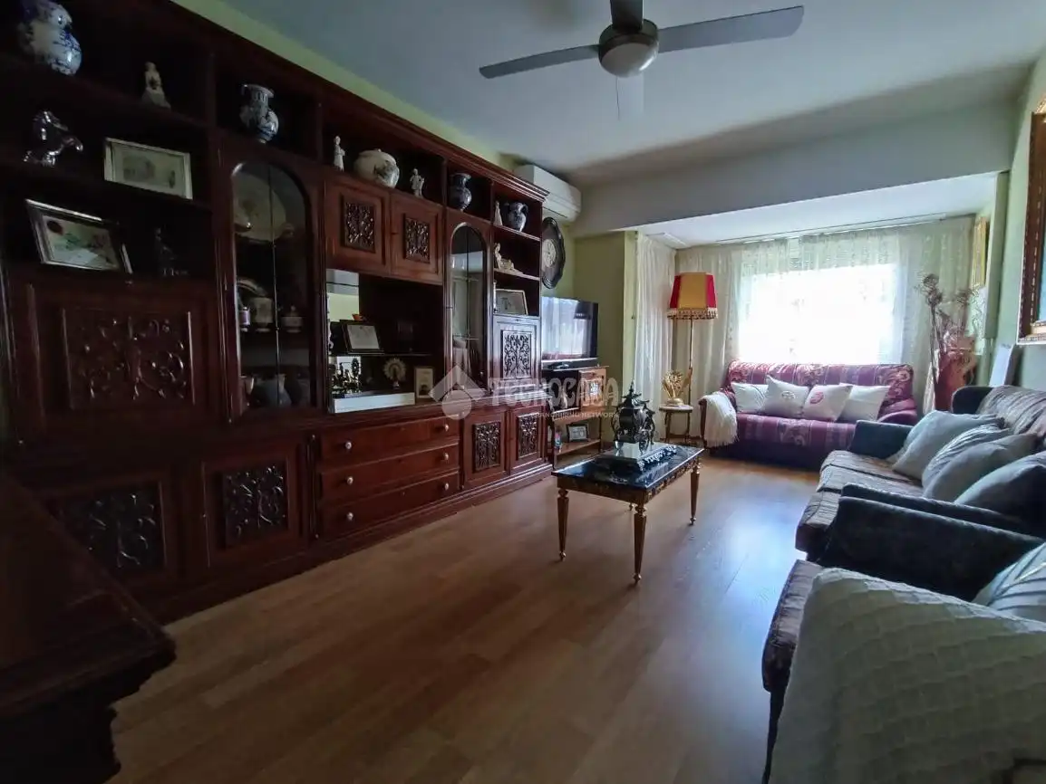 Sala de estar de Piso en venta en Zaragoza con Aire acondicionado, Calefacción y Terraza
