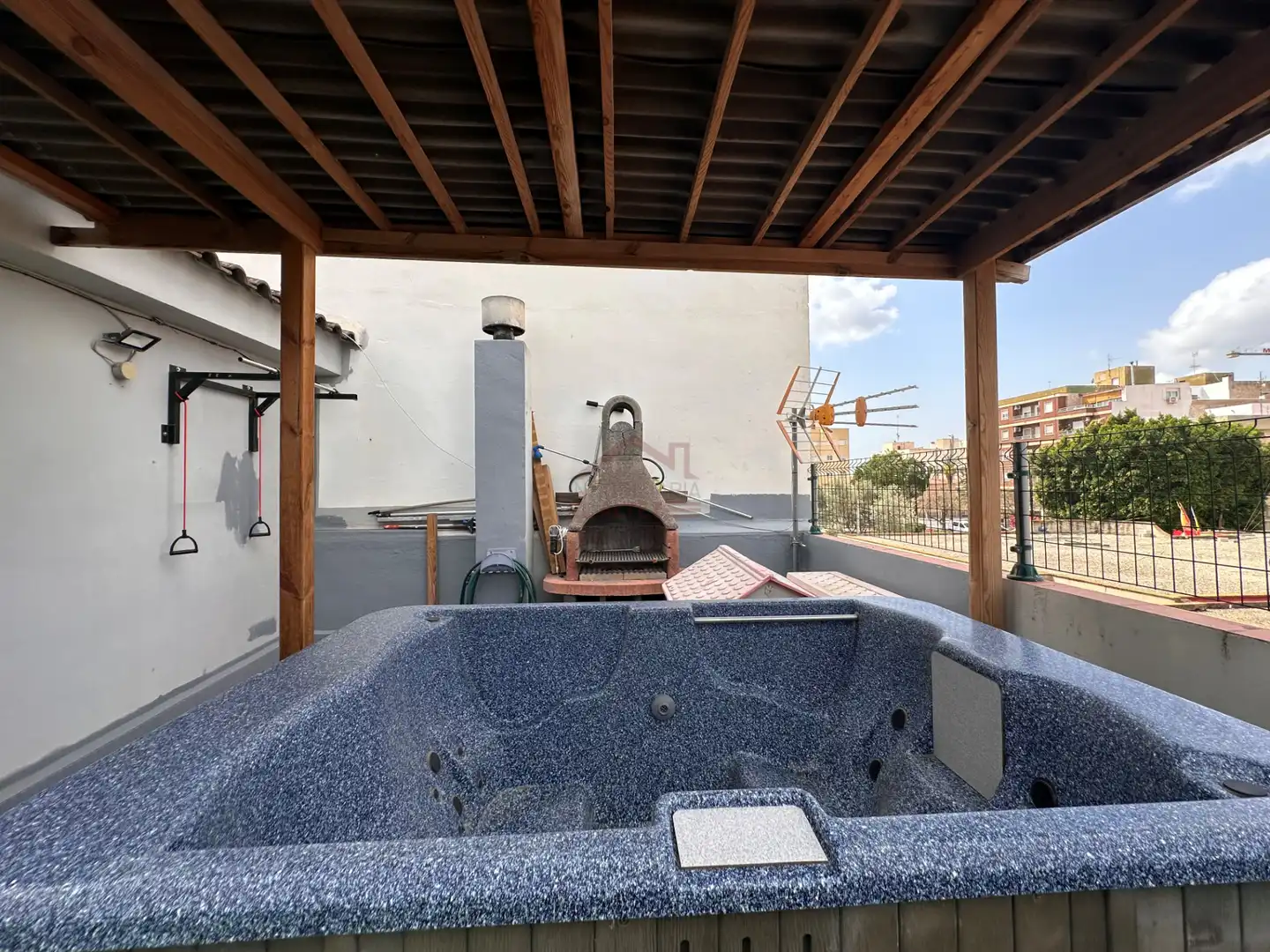 Terrasse von Maisonette zum Verkauf in Elche / Elx mit Klimaanlage, Terrasse und Abstellraum
