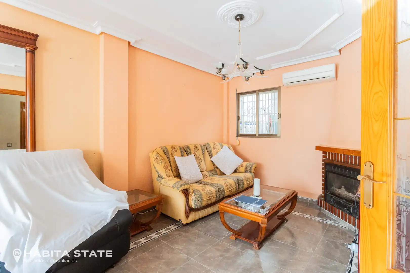Living room of Detached homes for sale in Almería  with Air Conditioner, Terrace and Furnished