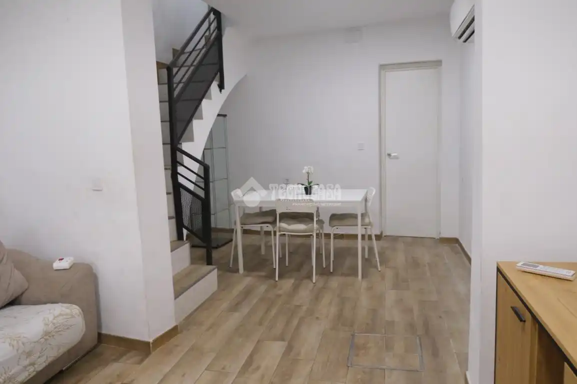 Detached homes for rent in La Plata