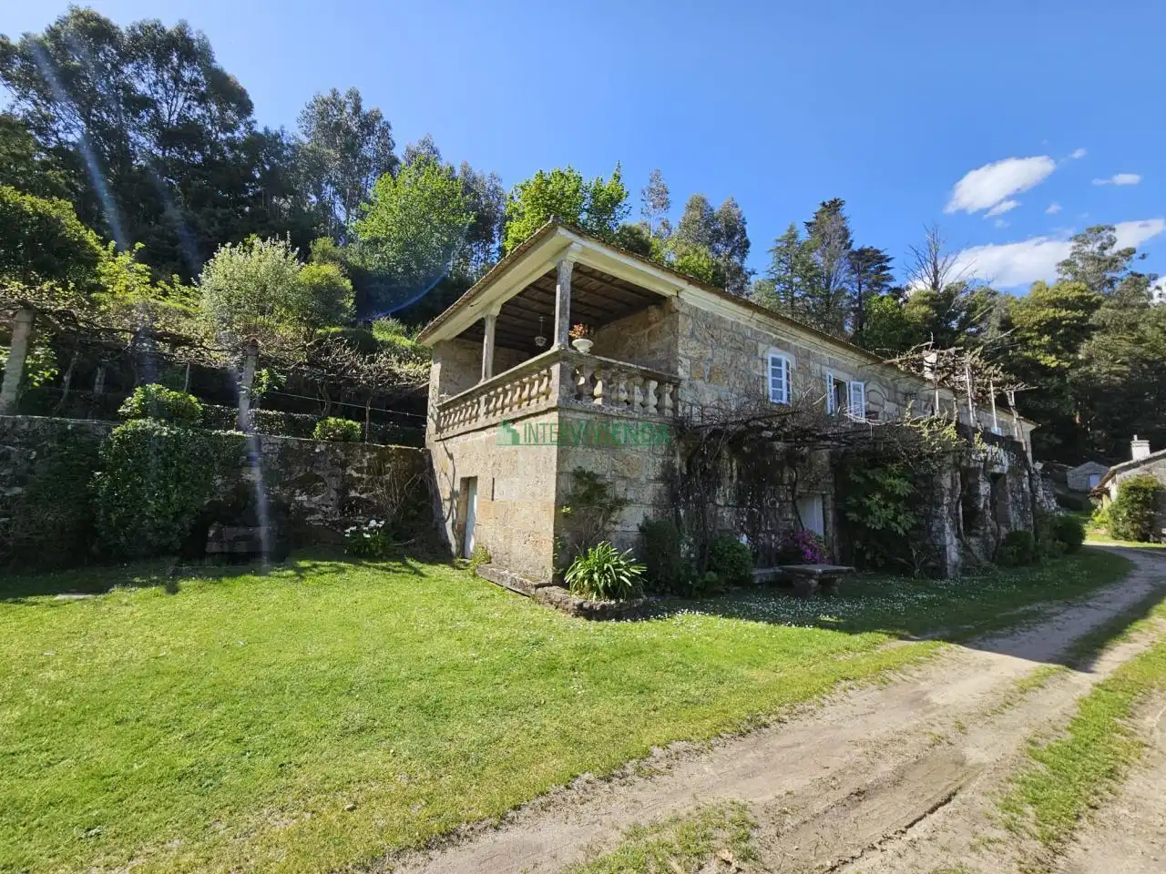 Vista exterior de Finca rústica en venta en A Cañiza   con Calefacción, Jardín privado y Terraza