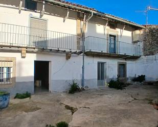 Exterior view of Flat for sale in Valdelacasa