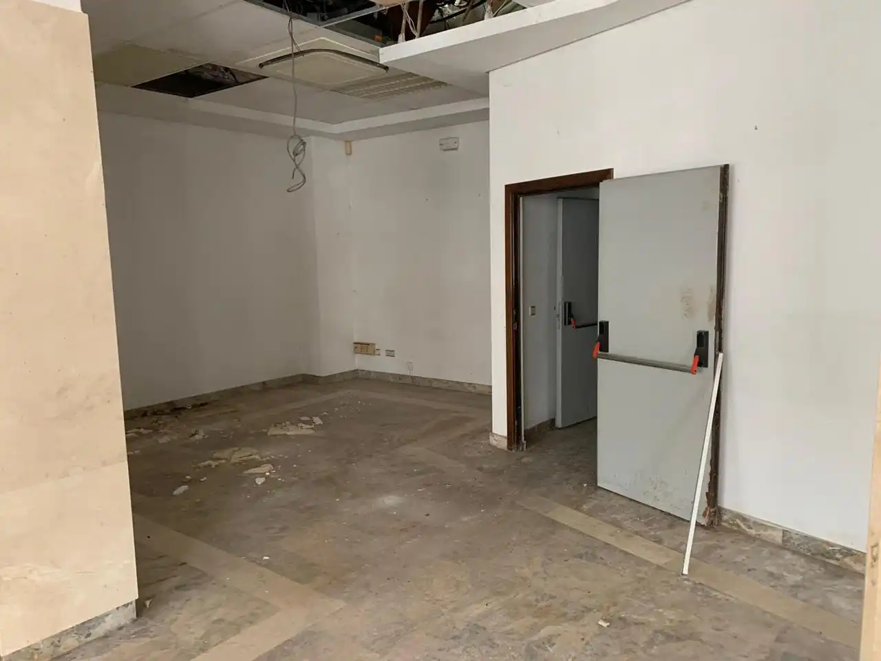 Business premises to rent in Miguel De Cervantes, imagen 5