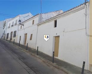 Vista exterior de Casa adosada en venda en Carcabuey amb Internet