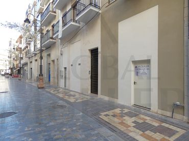 Local comercial en alquiler en Calle Jabonerías 25