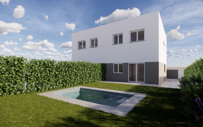 Jardí de Casa o xalet en venda en Villalbilla amb Aire condicionat, Jardí privat i Piscina