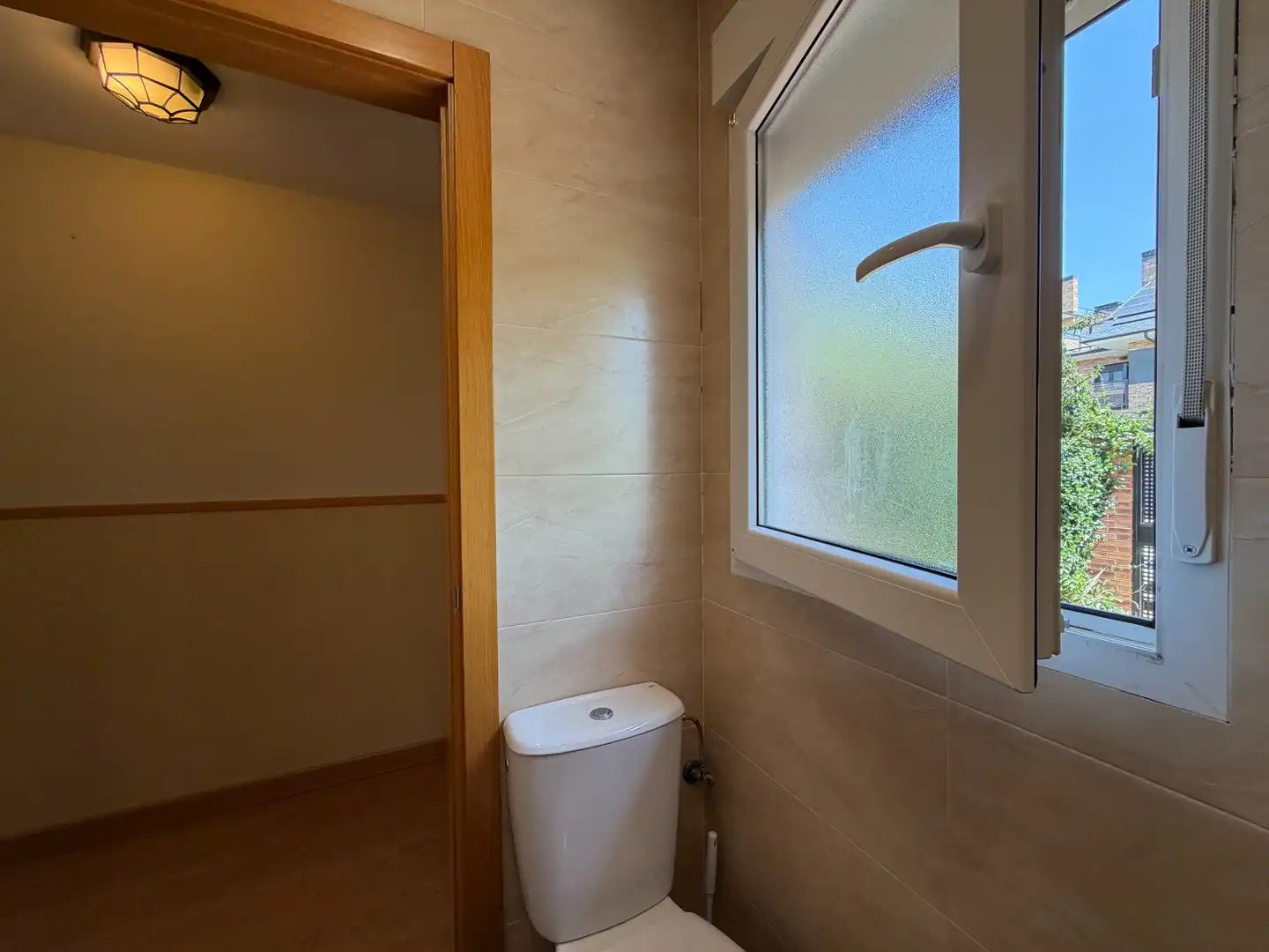 Baño de Casa o chalet en venta en Colmenar Viejo con Calefacción, Jardín privado y Terraza