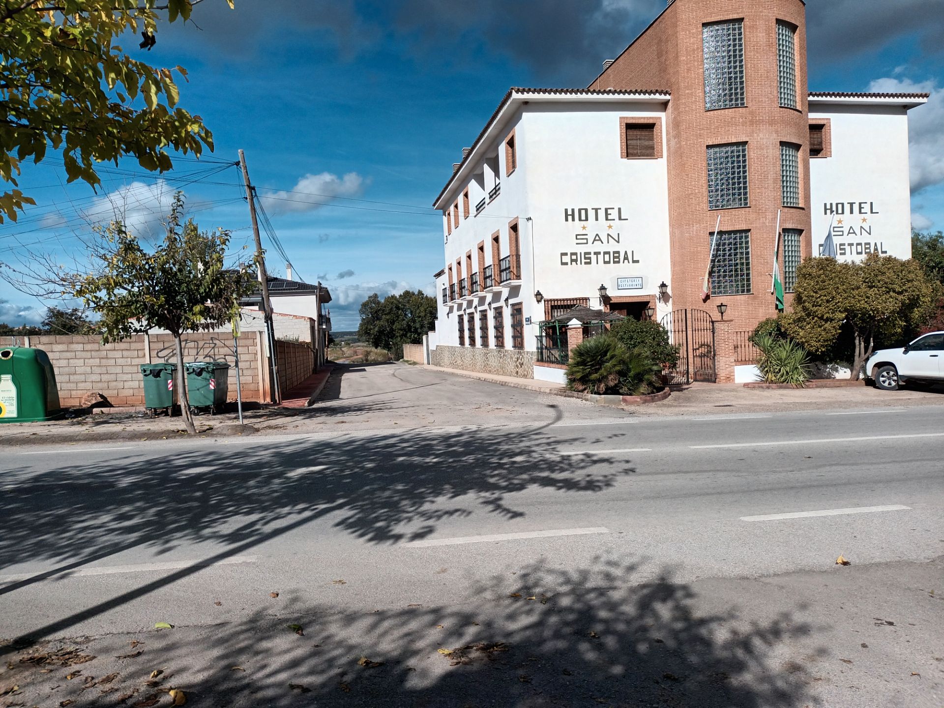 Vista exterior de Edifici en venda en Santisteban del Puerto