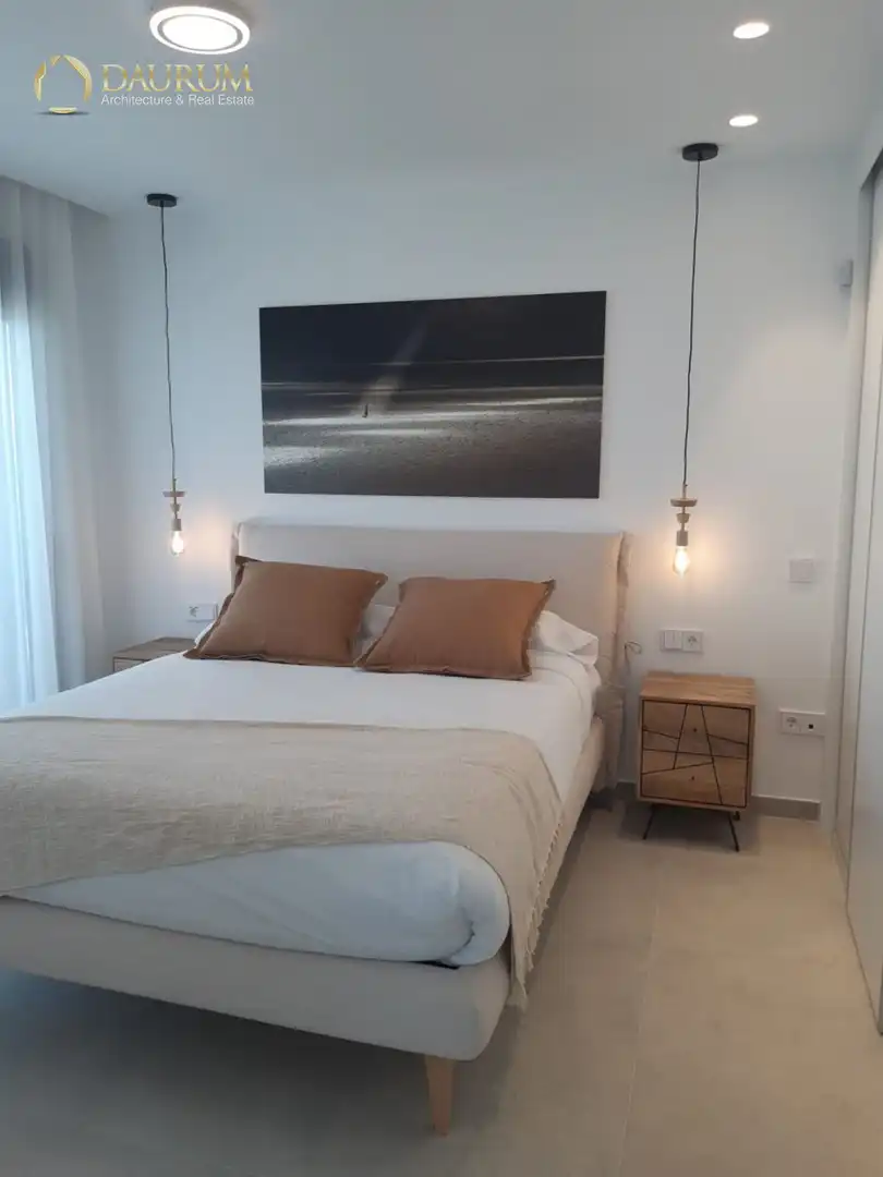 Habitación de Dúplex en venta en Santa Pola con Aire acondicionado, Calefacción y Terraza