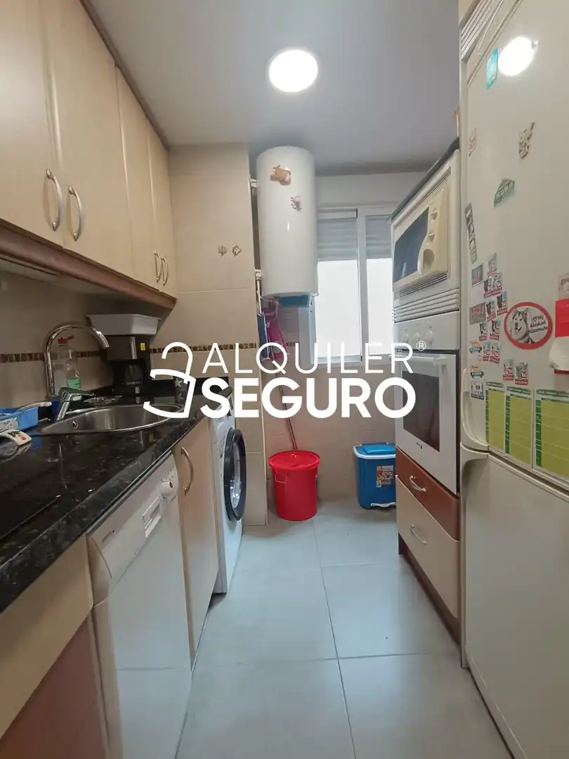 Küche von Wohnung zur Miete in Universidad