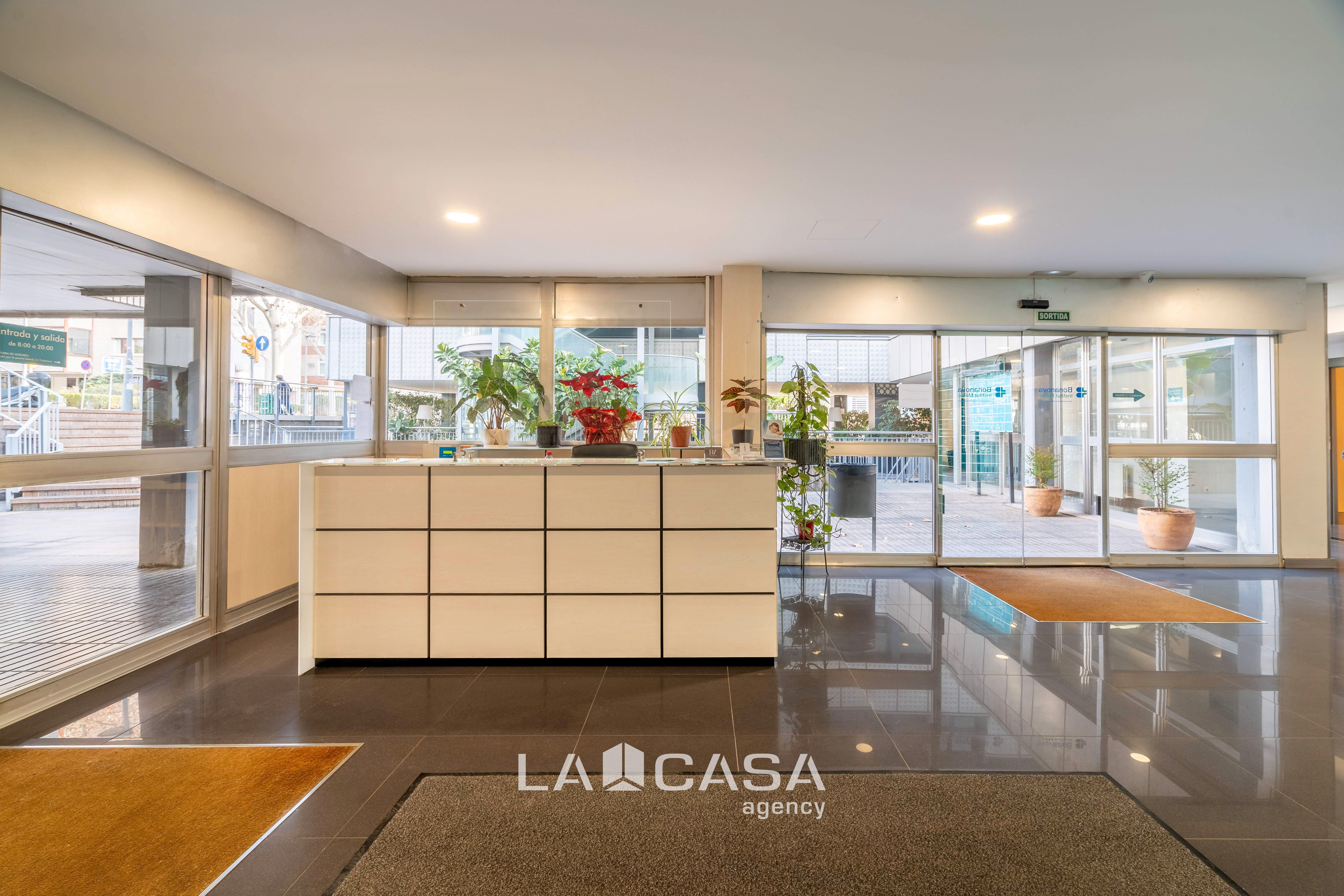 Local de alquiler en Passeig de la Bonanova, Les Tres Torres, Sarrià - Sant Gervasi,  Barcelona Capital