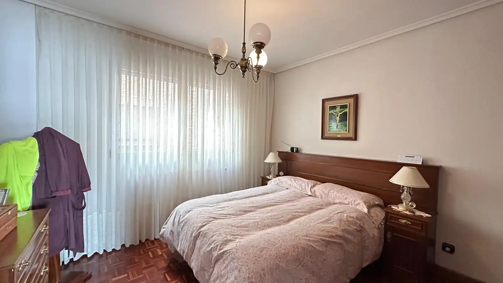 Habitación de Piso en venta en Burgos con Calefacción, Parquet y Trastero