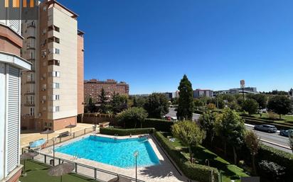 Swimming pool of Flat for sale in  Madrid Capital  with Air Conditioner