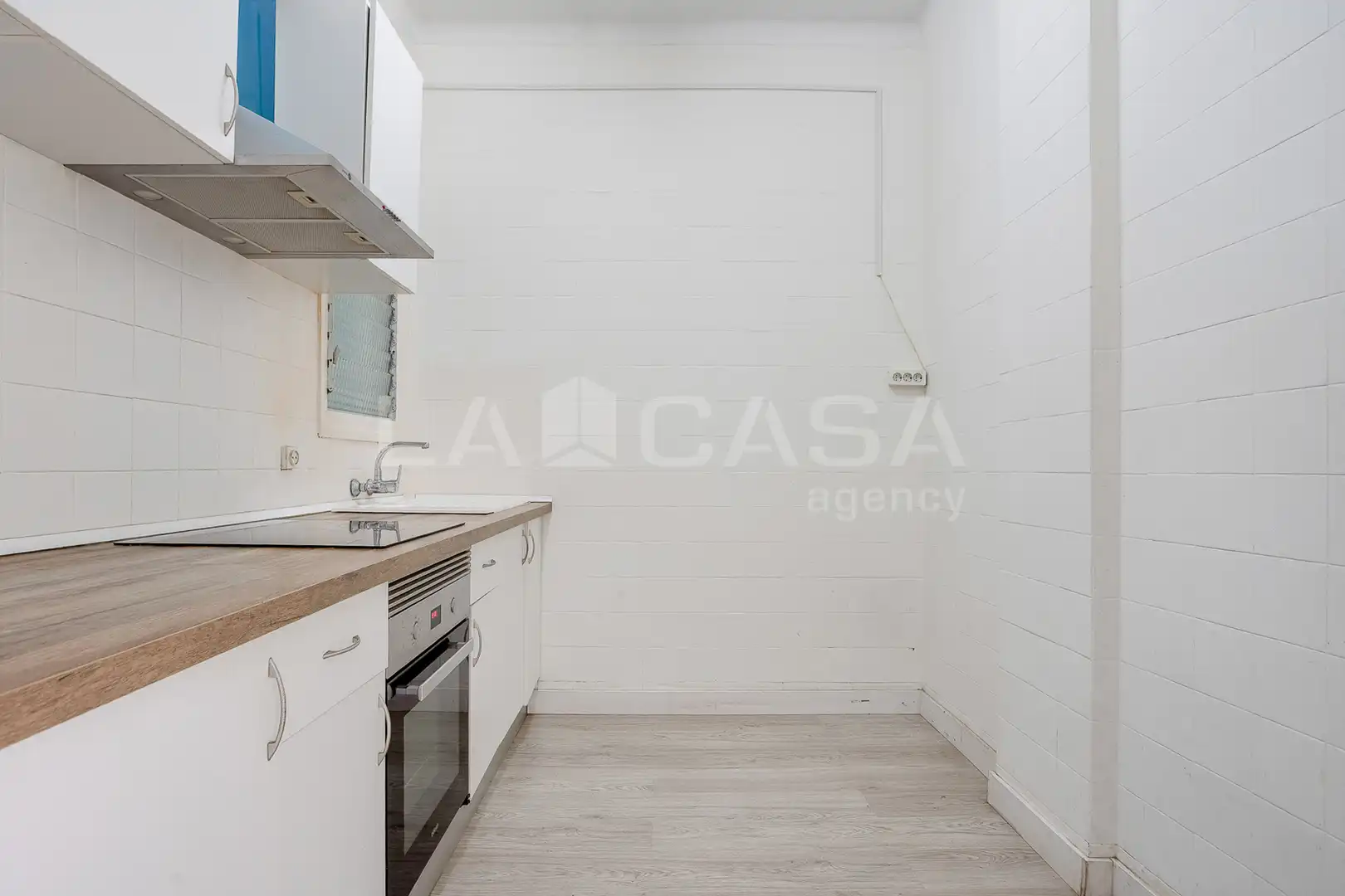 Cuina de Pis en venda en Barcelona amb Terrassa