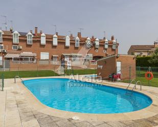Swimming pool of Single-family semi-detached for sale in Meco  with Heating, Private garden and Swimming Pool