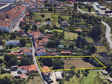 Terreni e lotti in vendita a SANTIÑA