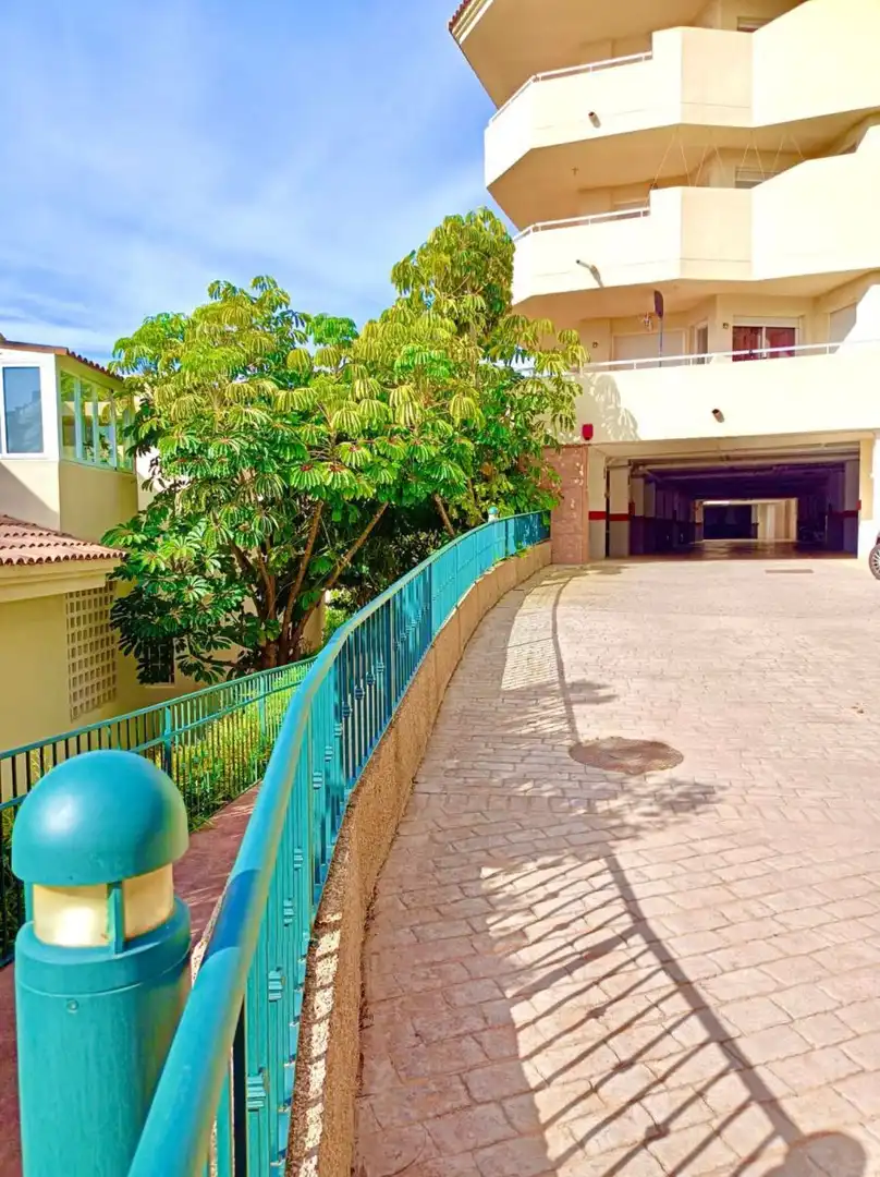 Apartament amb piscina en venda a Calahonda, imagen 42