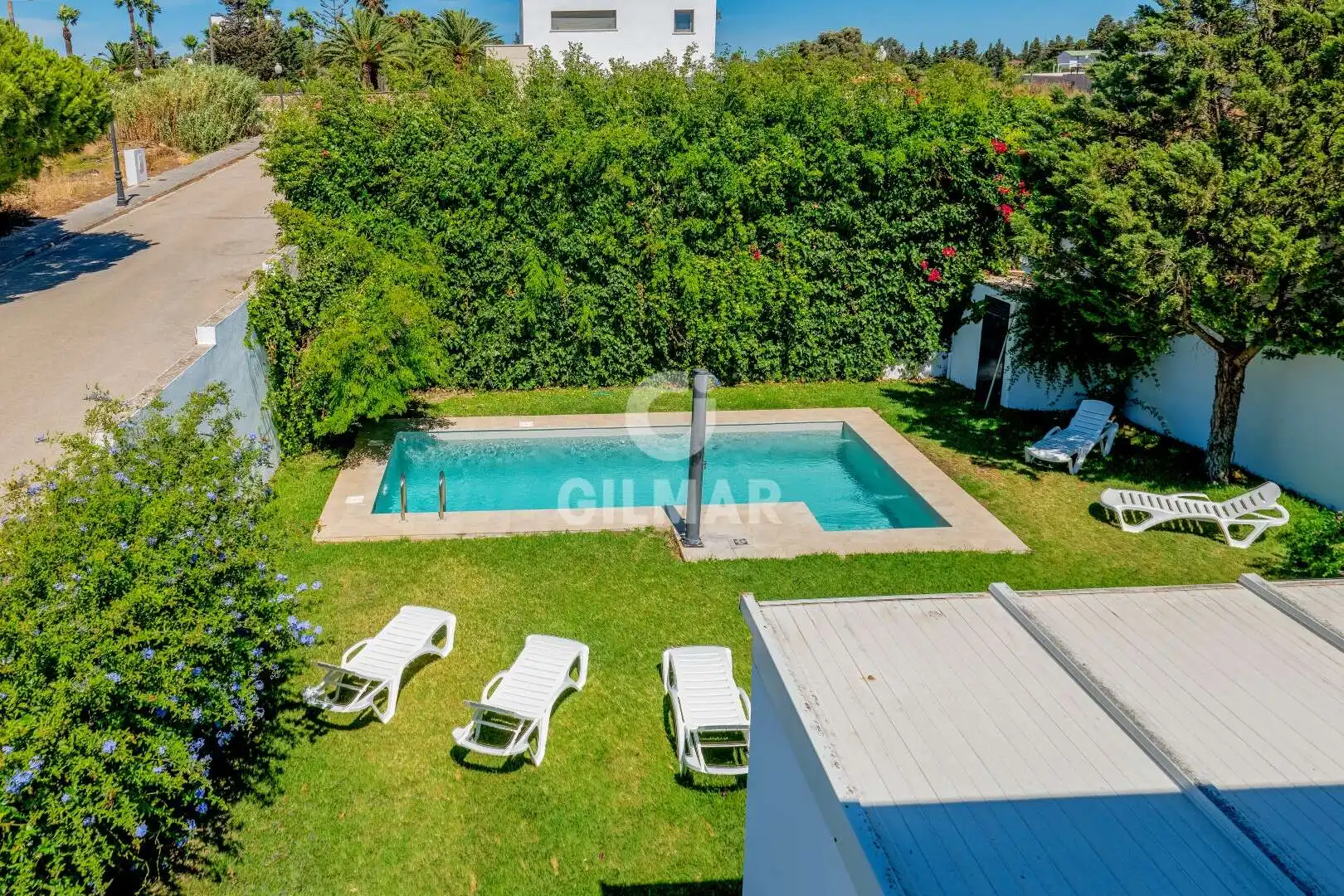 Jardí de Casa o xalet en venda en Conil de la Frontera amb Jardí privat, Piscina i Moblat