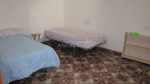 Foto 5 de Piso de alquiler en Plaza de Toros - Santa Rita, Almería Capital