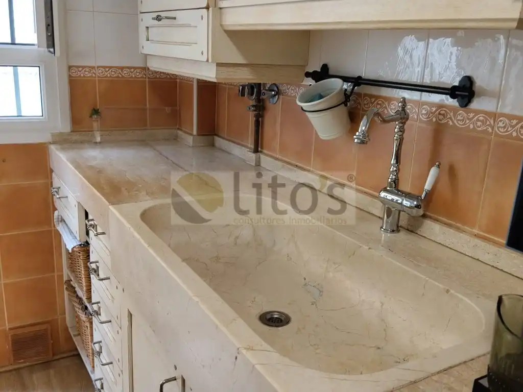 Kitchen of Detached homes for sale in Dos Hermanas  with Private garden and Swimming Pool
