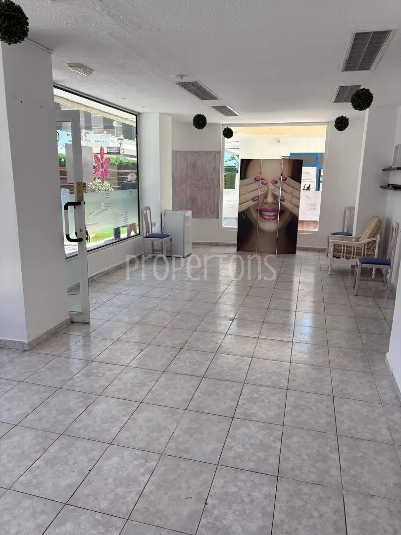 Locale commerciale in vendita a N/A, imagen 3