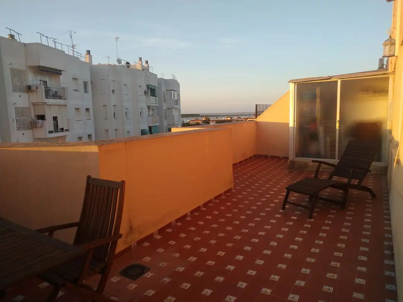Dachboden zur Miete in Calle del Correo, Centro - Calzada - Cabo Noval