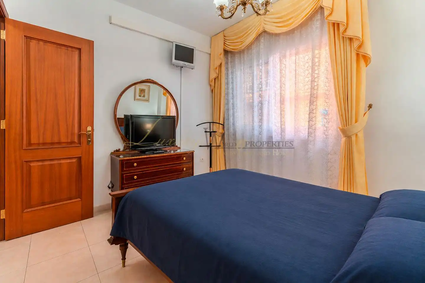 Habitación de Apartamento en venta en Arona con Amueblado