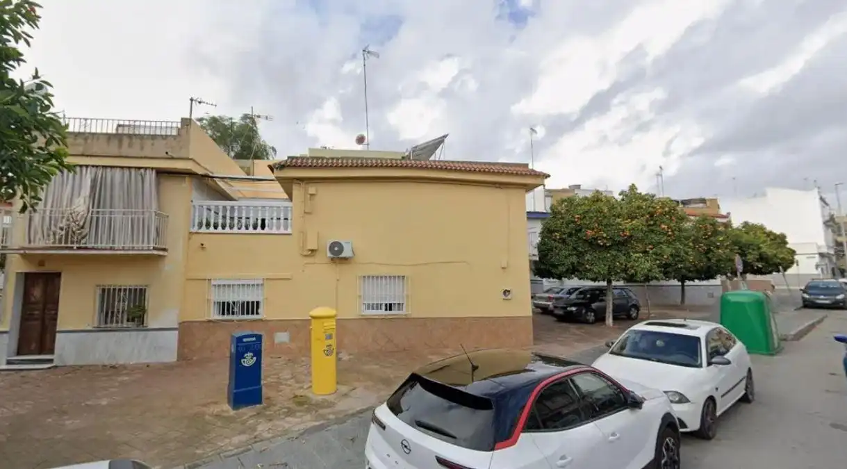 House for sale in Barrio DE LA PAZ 136, imagen 2