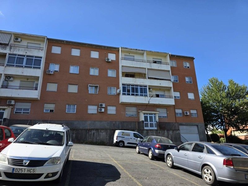 Exterior view of Flat for sale in Plasencia  with Private garden