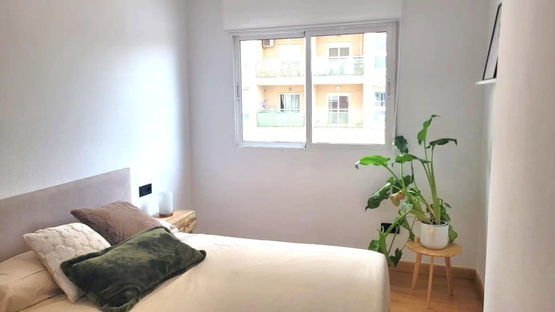 Bedroom of Flat for sale in Murcia  with Air Conditioner, Heating and Storage room