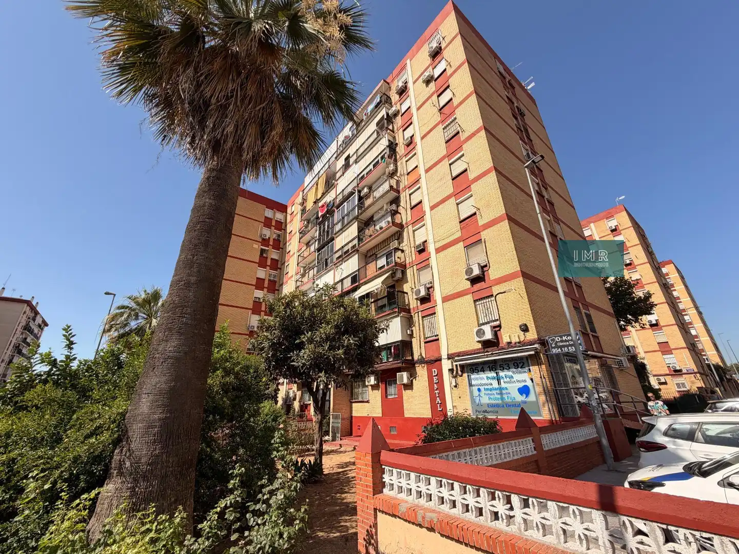 Exterior view of Flat for sale in Castilleja de la Cuesta