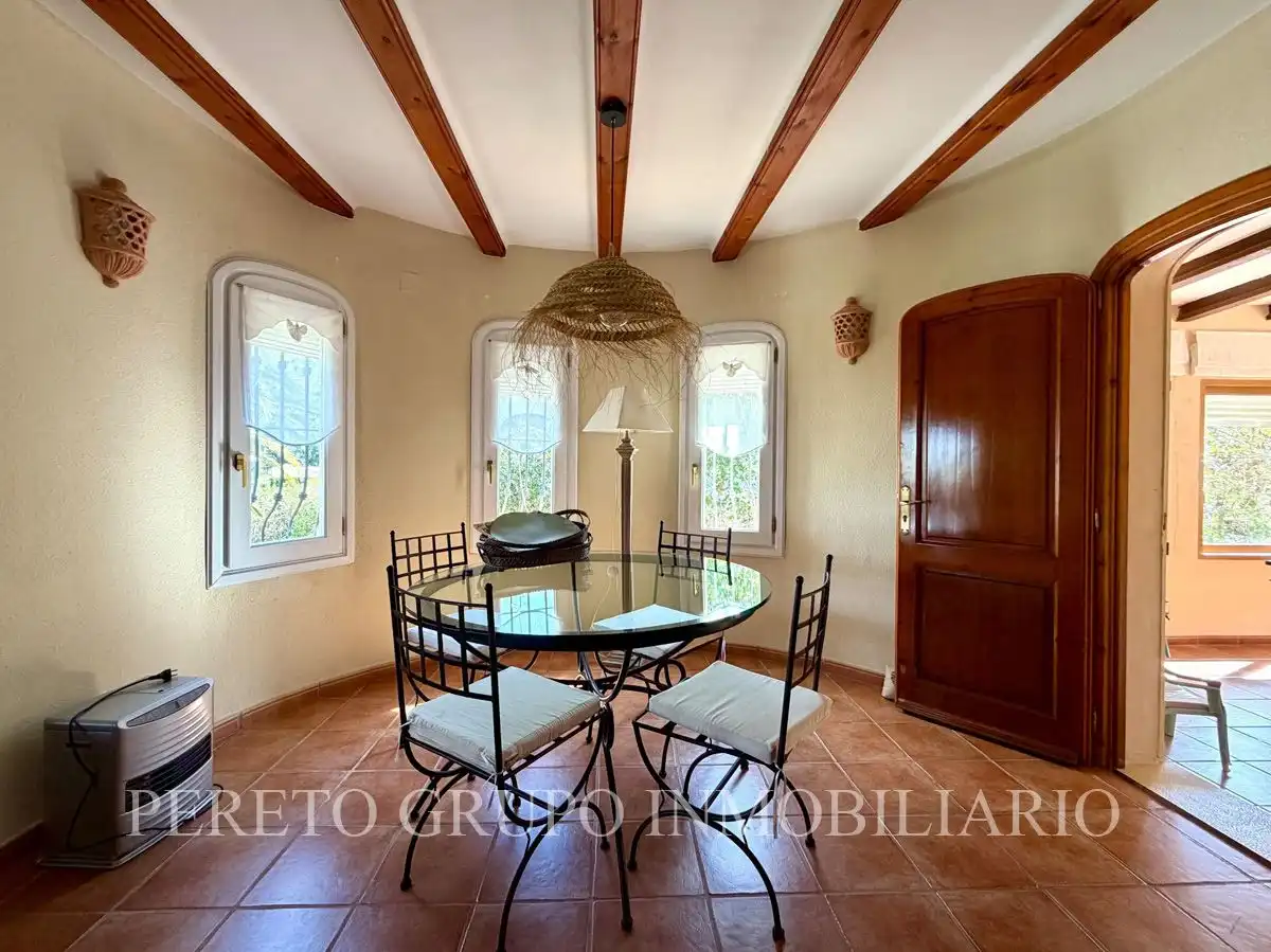 Detached house with pool for sale in El Montgó, imagen 13