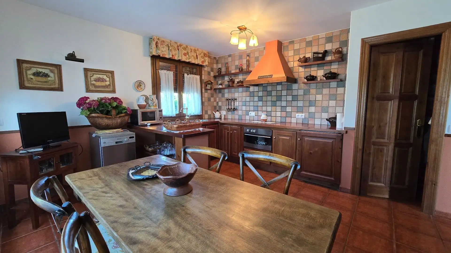 Kitchen of Houses for sale in Llanes  with Heating, Private garden and Terrace