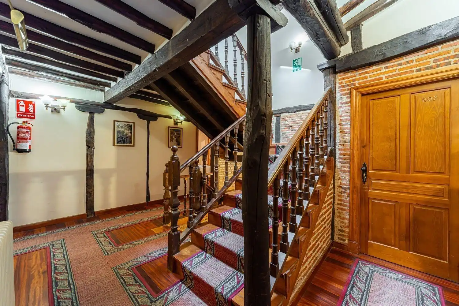 Finca rústica en venda en Candelario amb Calefacció, Jardí privat i Terrassa