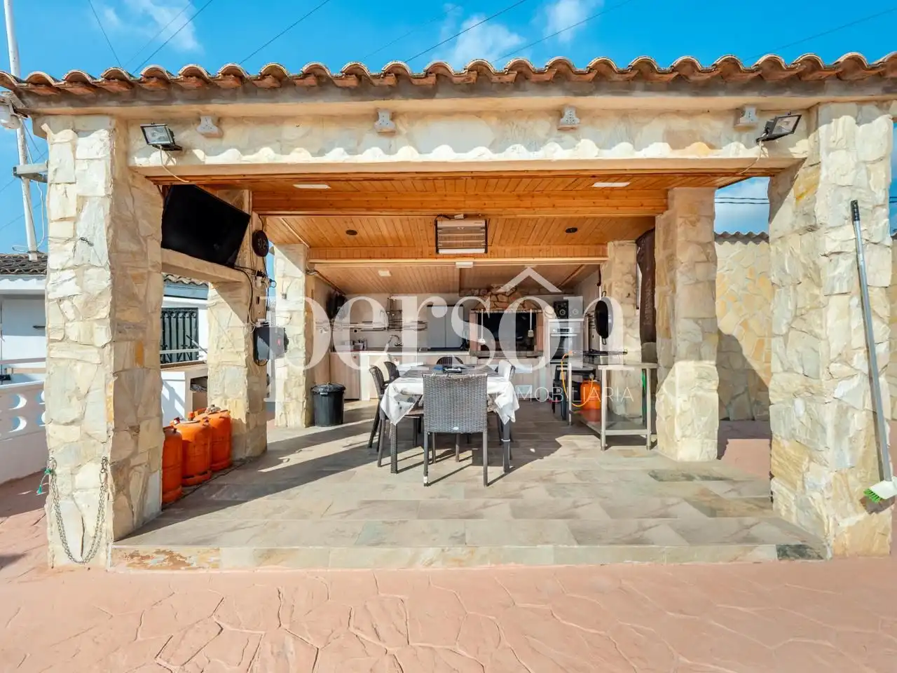 Terrassa de Casa o xalet en venda en Manises amb Aire condicionat, Jardí privat i Terrassa