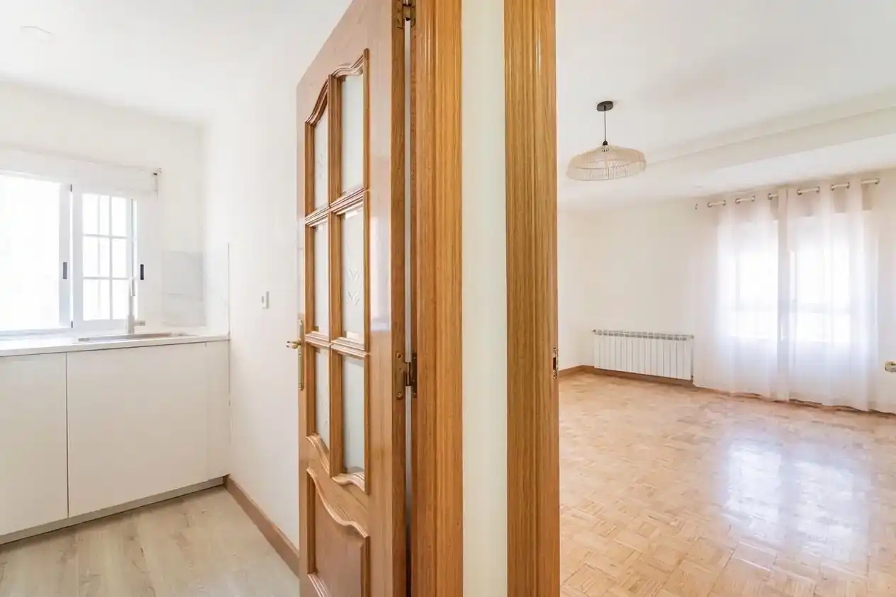 Wohnung zur Miete in  Madrid Capital mit Klimaanlage