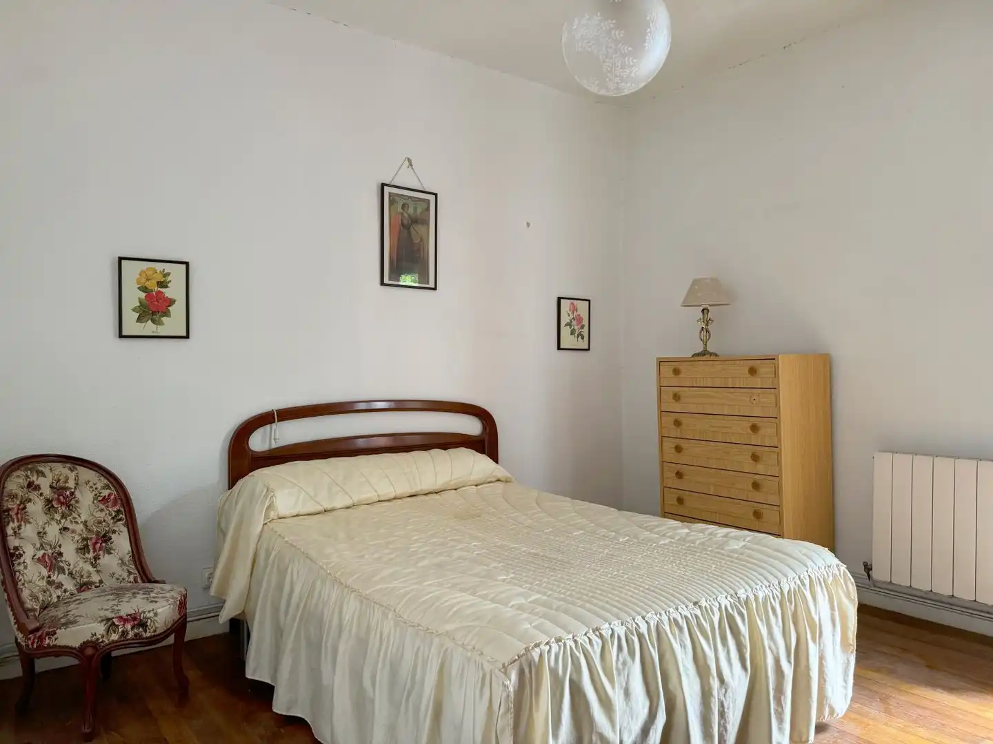 Habitación de Casa o chalet en venta en Laredo con Calefacción, Terraza y Trastero