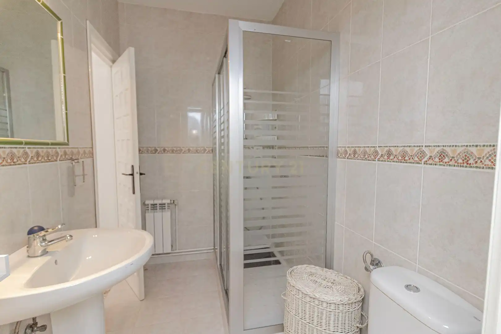 Bathroom of Houses for rent in Calpe / Calp  with Air Conditioner, Private garden and Swimming Pool