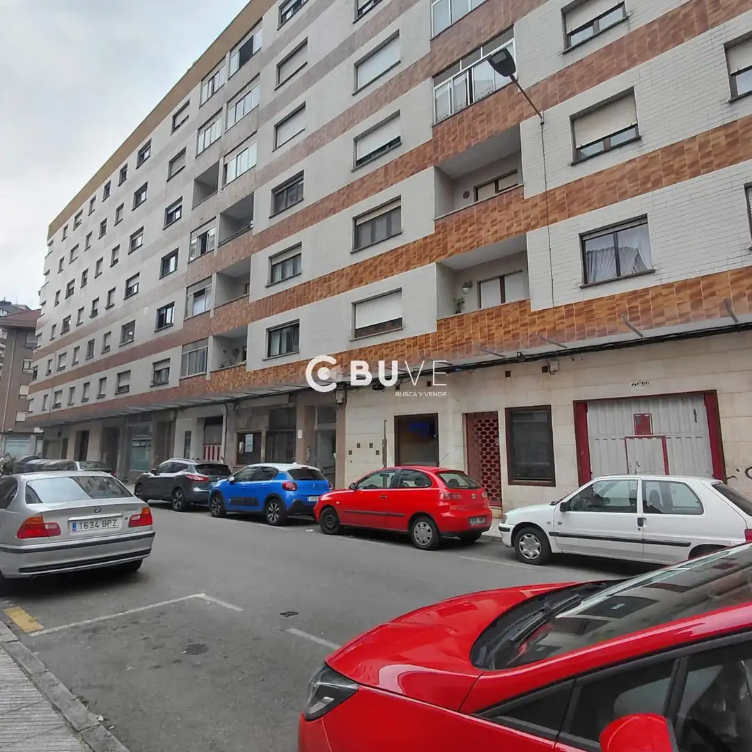 Vista exterior de Pis en venda en Langreo amb Calefacció, Terrassa i Traster