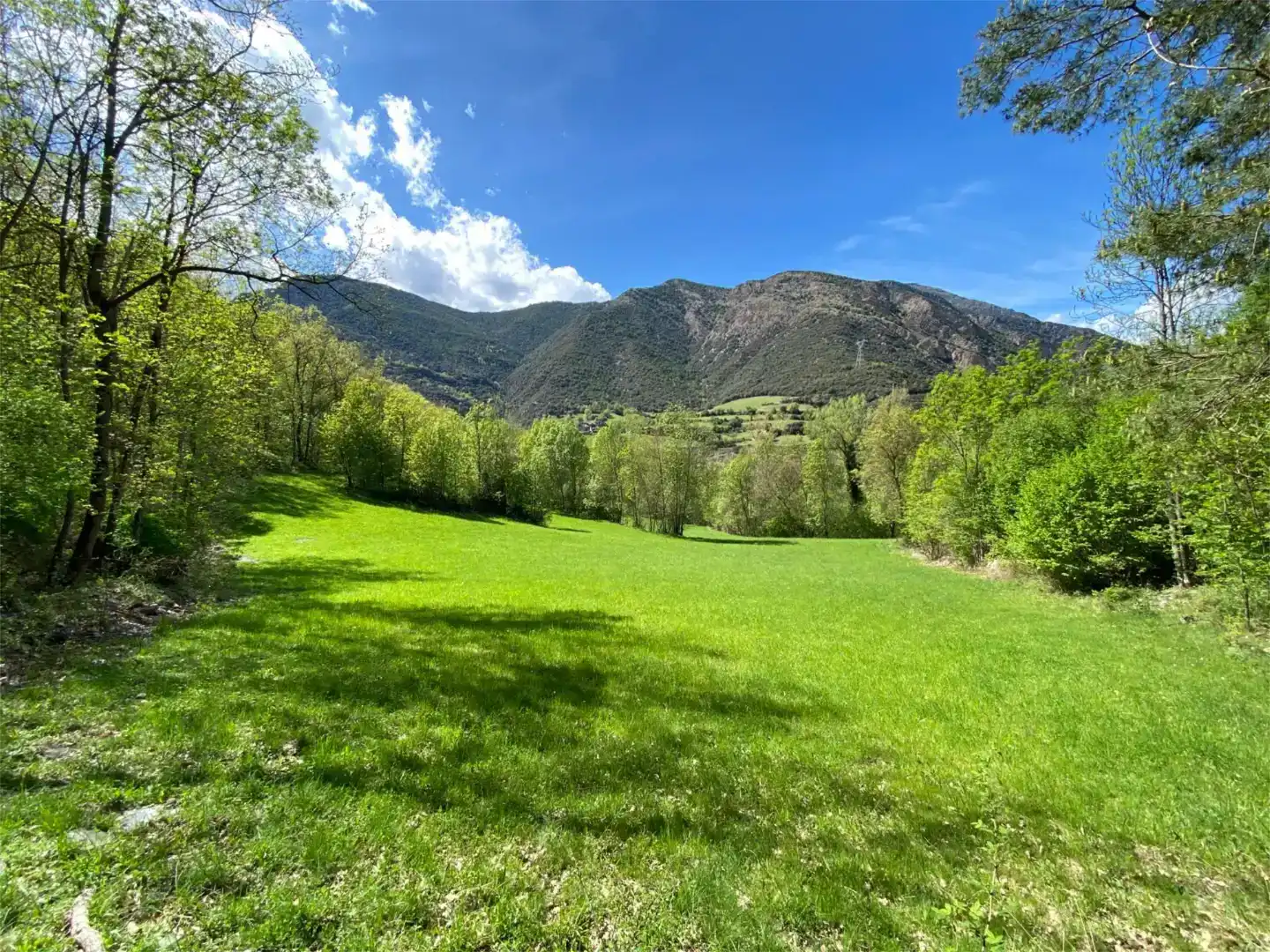 Terreno en venta en Tírvia