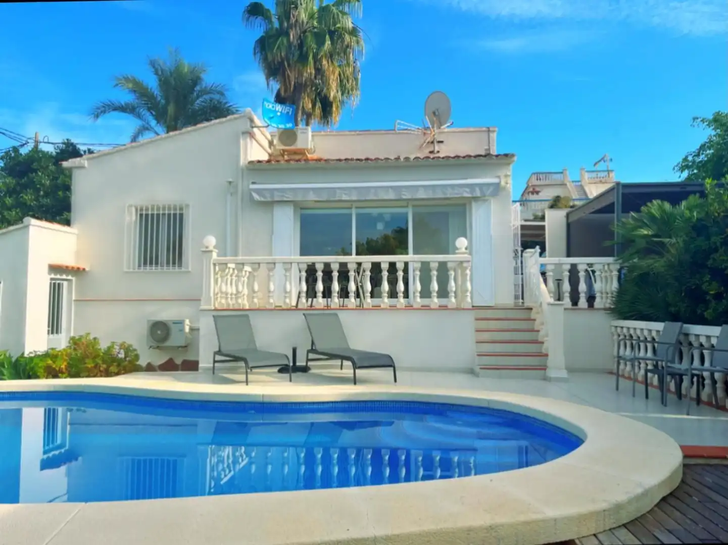 Casa amb piscina en venda a Carrió - La Merced - Los Pinos, imagen 2