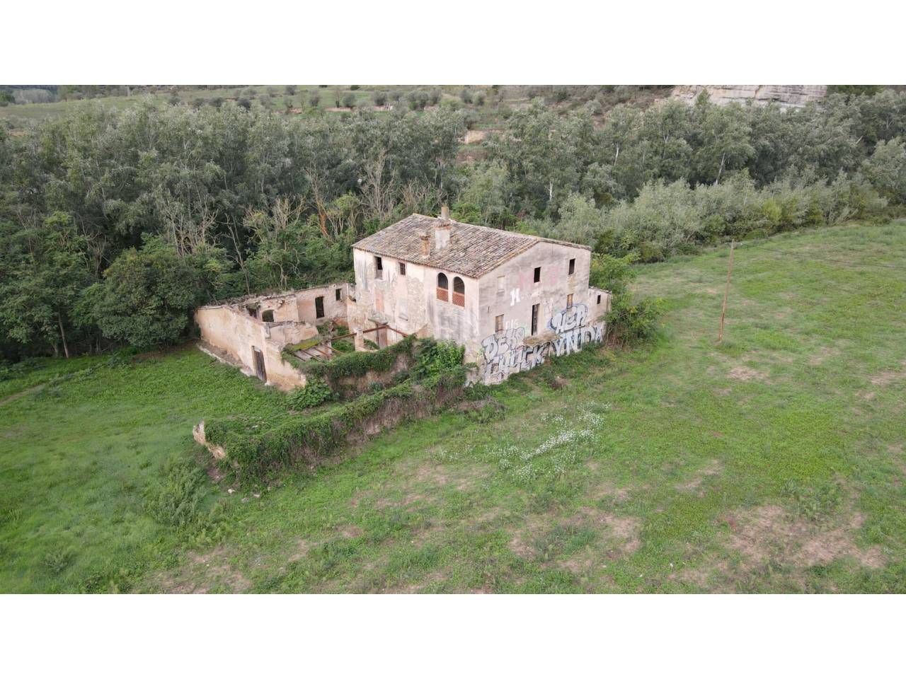 Country house for sale in Manresa