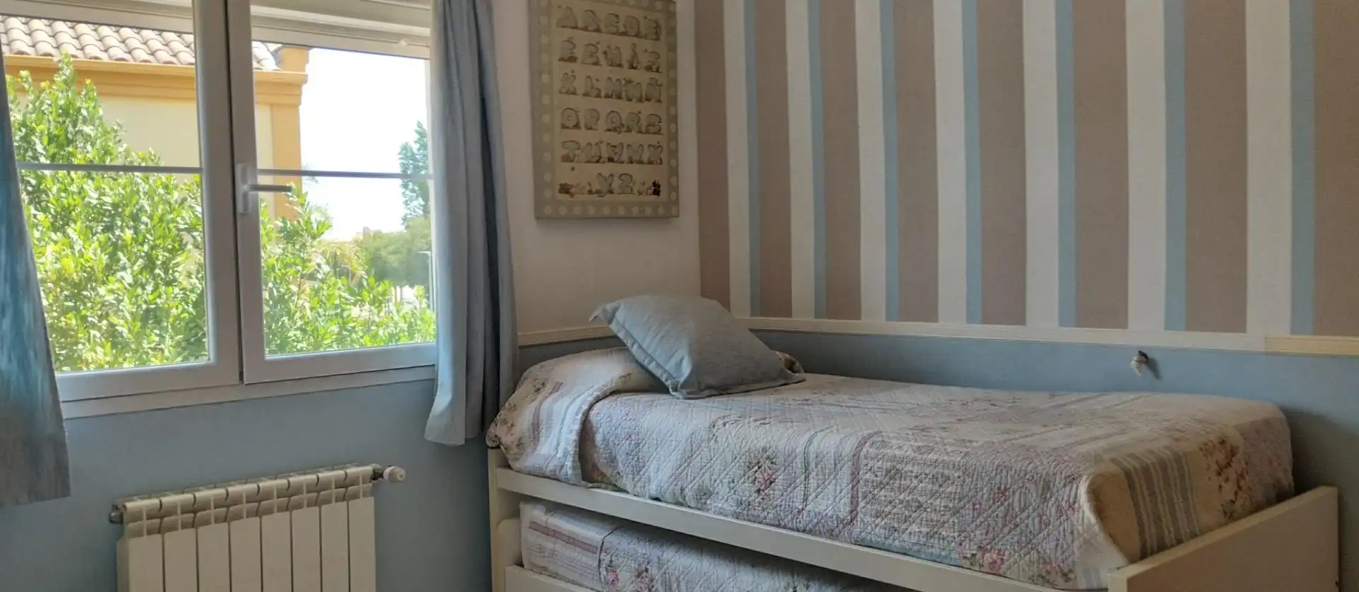 Habitación de Casa o chalet en venta en Córdoba con Aire acondicionado, Calefacción y Jardín privado